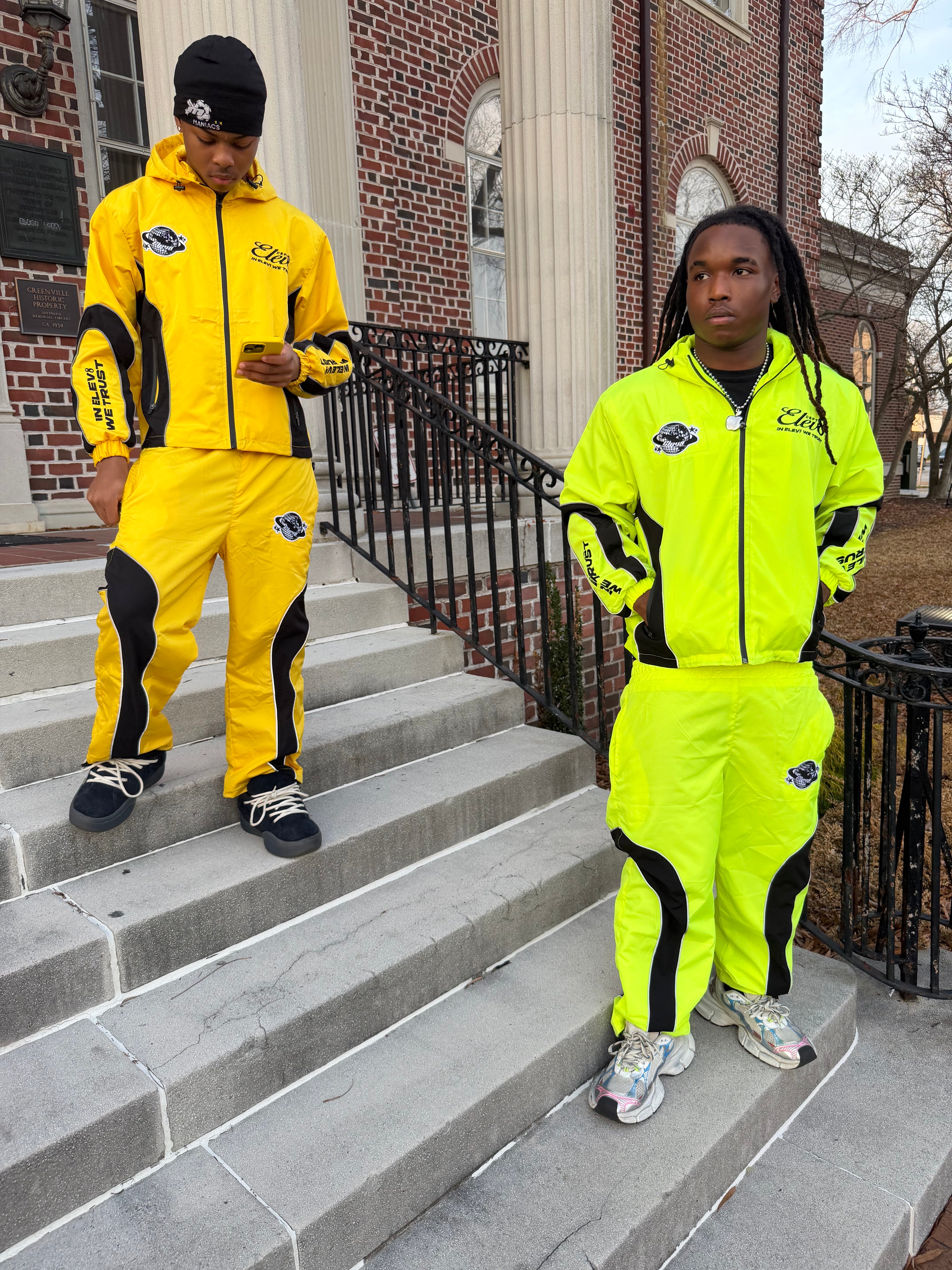 (NEON) ELEV8 RAIN SET